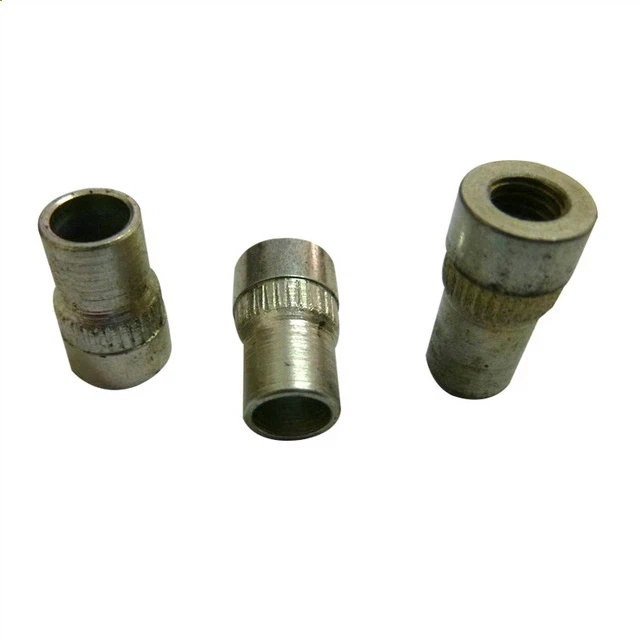 Spetsiaalse kujuga metallkeevitusmutrid